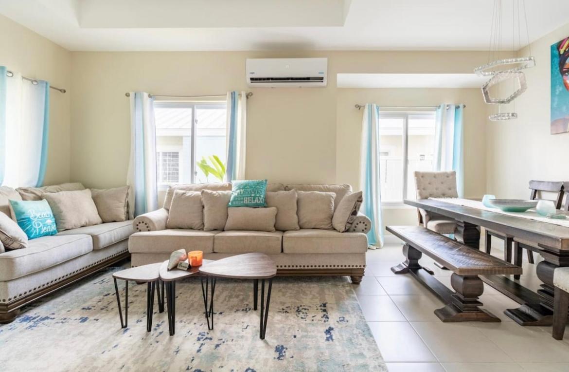 Natty'S Cozy Beach House In Hanover Jamaica ลูเซีย ภายนอก รูปภาพ